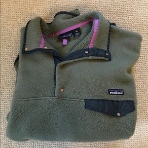 Patagonia fleece pullover